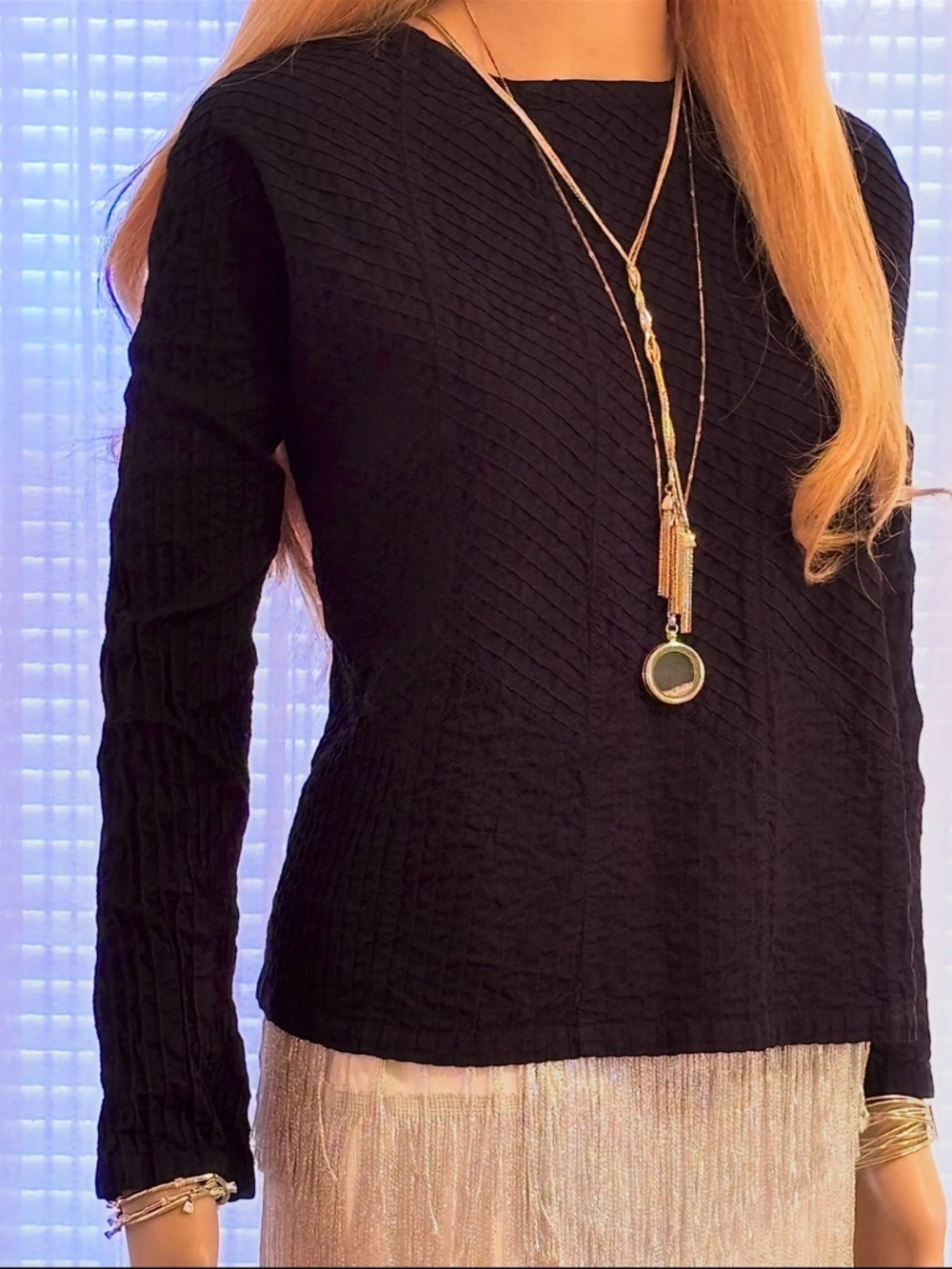 YACCO MARICARD BLACK PLEATED AND TUCKED LONG SLEEVED BLOUSE SIZE 3 NEW W/O TAGS
